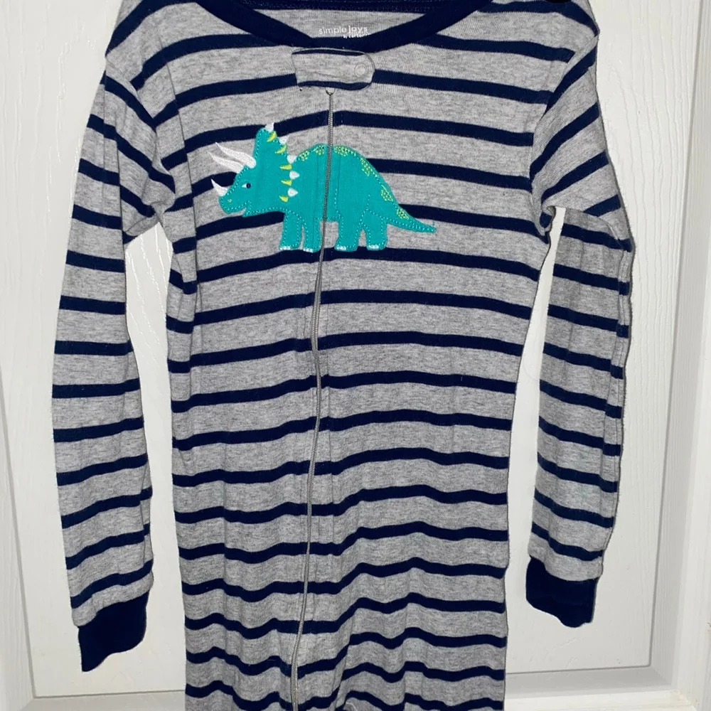 Boys Simple Joys by Carter's Dinosaur Striped Footie Pajamas Size 5T